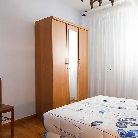 Apartman Piso En Centro